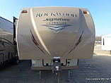 2015 Forest River Rockwood Signature Ultra Lite Photo #2