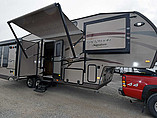 2015 Forest River Rockwood Signature Ultra Lite Photo #2