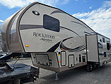 2015 Forest River Rockwood Signature Ultra Lite Photo #2