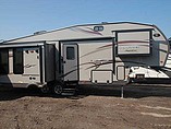 2015 Forest River Rockwood Signature Ultra Lite Photo #3