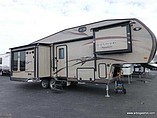2015 Forest River Rockwood Signature Ultra Lite Photo #3