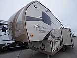 2016 Forest River Rockwood Signature Ultra Lite Photo #2