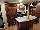 2015 Forest River Rockwood Signature Ultra Lite Photo #4