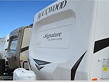 2015 Forest River Rockwood Signature Ultra Lite Photo #12