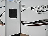 2015 Forest River Rockwood Signature Ultra Lite Photo #19