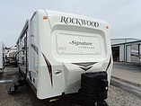 2015 Forest River Rockwood Signature Ultra Lite Photo #7