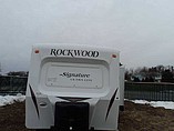 2015 Forest River Rockwood Signature Ultra Lite Photo #6