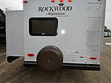 2015 Forest River Rockwood Signature Ultra Lite Photo #6