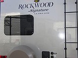 2015 Forest River Rockwood Signature Ultra Lite Photo #6