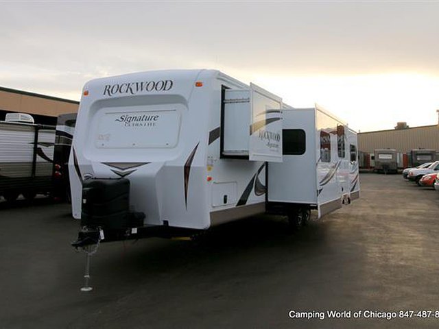2016 Forest River Rockwood Signature Ultra Lite Photo