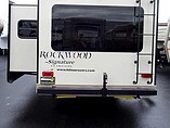 2016 Forest River Rockwood Signature Ultra Lite Photo #4