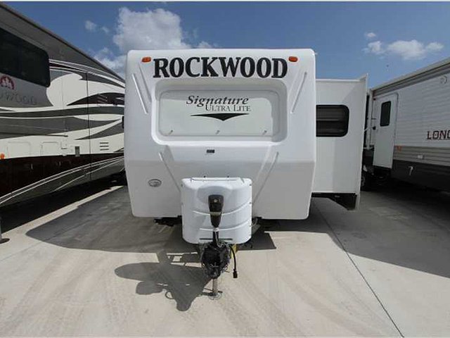 2013 Forest River Rockwood Signature Ultra Lite Photo