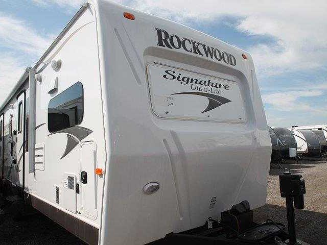 2014 Forest River Rockwood Signature Ultra Lite Photo