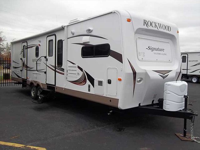 15 Forest River Rockwood Signature Ultra Lite