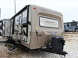2015 Forest River Rockwood Signature Ultra Lite Photo #7