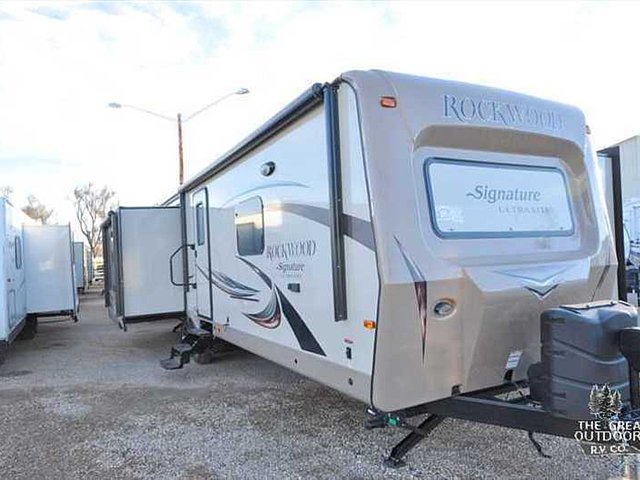 15 Forest River Rockwood Signature Ultra Lite
