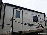 2015 Forest River Rockwood Signature Ultra Lite Photo #16