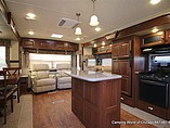 2016 Forest River Rockwood Signature Ultra Lite Photo #3