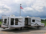 2016 Forest River Rockwood Signature Ultra Lite Photo #2