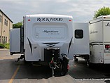 2016 Forest River Rockwood Signature Ultra Lite Photo #21
