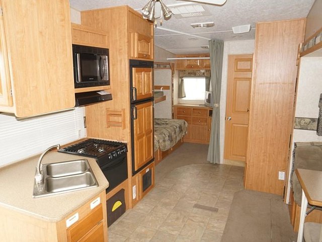 2007 Forest River Rockwood Signature Ultra-Lite Photo