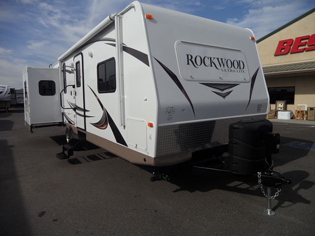 2015 Forest River Rockwood Ultra Lite Photo