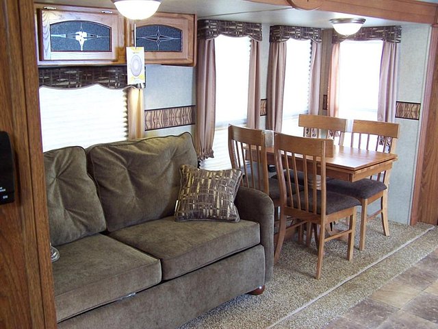 13 Forest River Rockwood Windjammer