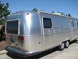 2008 Airstream Classic Limited Photo #2