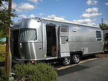 2015 Airstream Eddie Bauer Photo #5