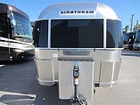 2015 Airstream Flying Cloud Photo #4
