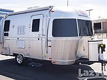 14 Airstream Flying Cloud