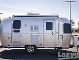 2014 Airstream Flying Cloud Photo #3