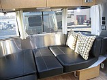 2015 Airstream Flying Cloud Photo #3