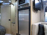 2015 Airstream Flying Cloud Photo #11
