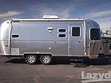 2015 Airstream Flying Cloud Photo #3