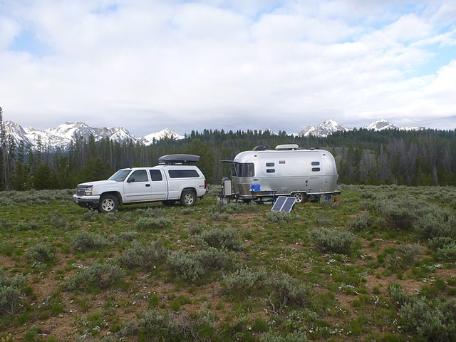 2010 Airstream Bambi Photo