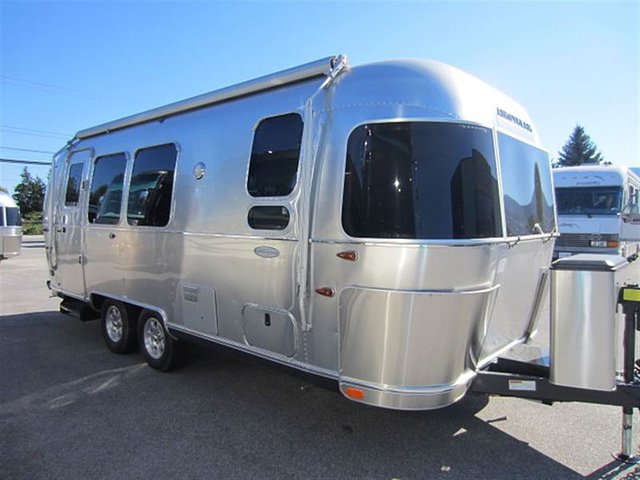 2015 Airstream Flying Cloud Photo