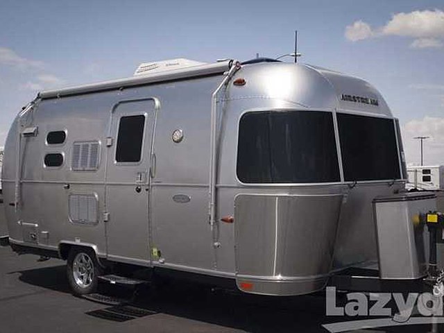 2015 Airstream Flying Cloud Photo