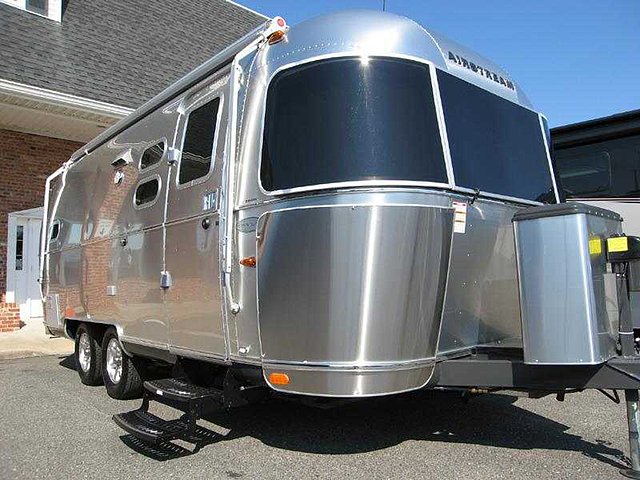 2015 Airstream Flying Cloud Photo