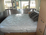 2014 Airstream Flying Cloud Photo #5