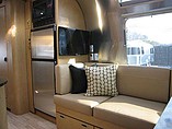2015 Airstream Flying Cloud Photo #10