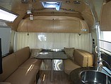 2015 Airstream Flying Cloud Photo #5