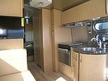 2014 Airstream Flying Cloud Photo #6