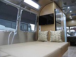 2015 Airstream Flying Cloud Photo #13