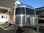 15 Airstream Flying Cloud