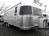 15 Airstream Flying Cloud