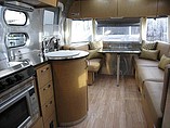 2015 Airstream Flying Cloud Photo #5