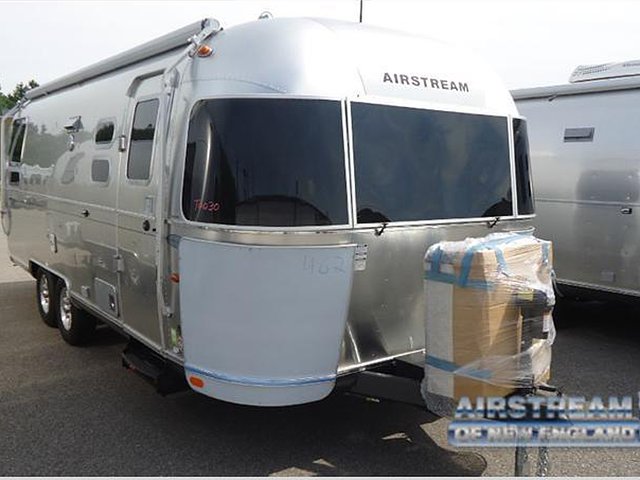 2013 Airstream Flying Cloud Photo