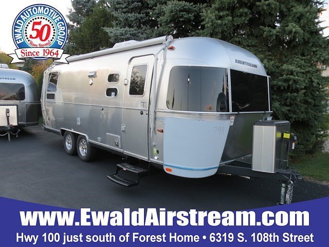 2015 Airstream Flying Cloud Photo