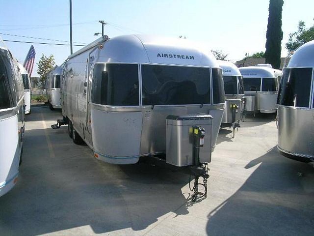 2014 Airstream Flying Cloud Photo